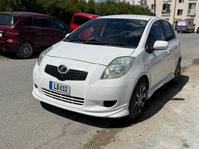 Toyota Vitz — 2