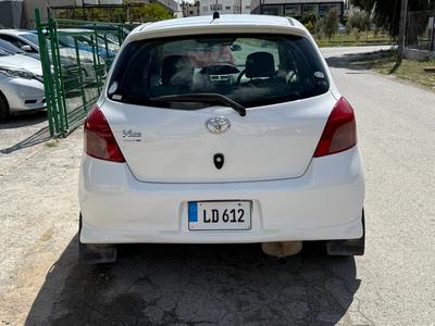 Toyota Vitz — 4