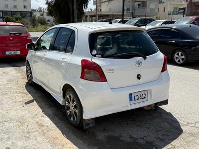 Toyota Vitz — 6