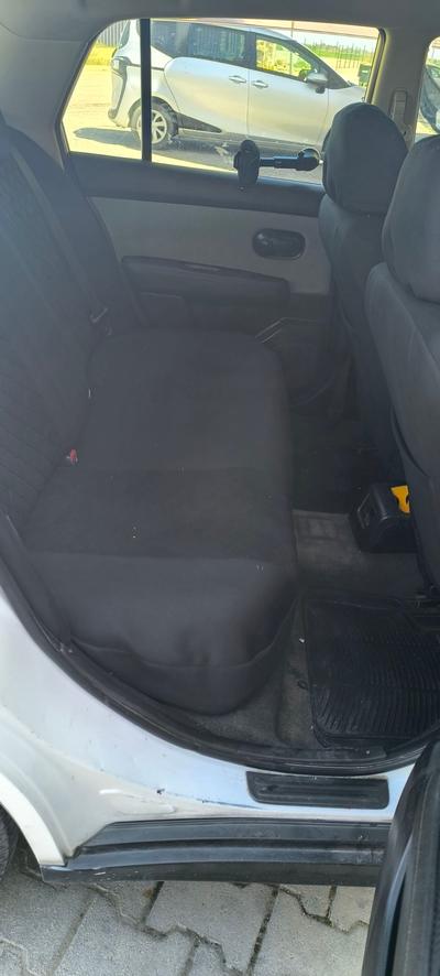 Nissan Tiida — 2