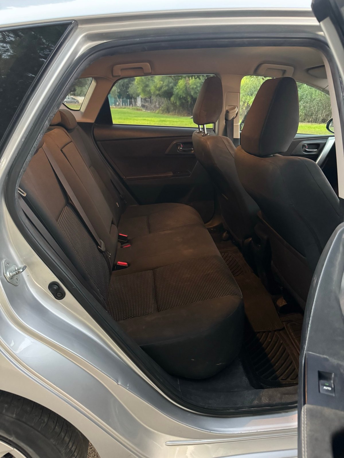 2013 Toyota Auris 6
