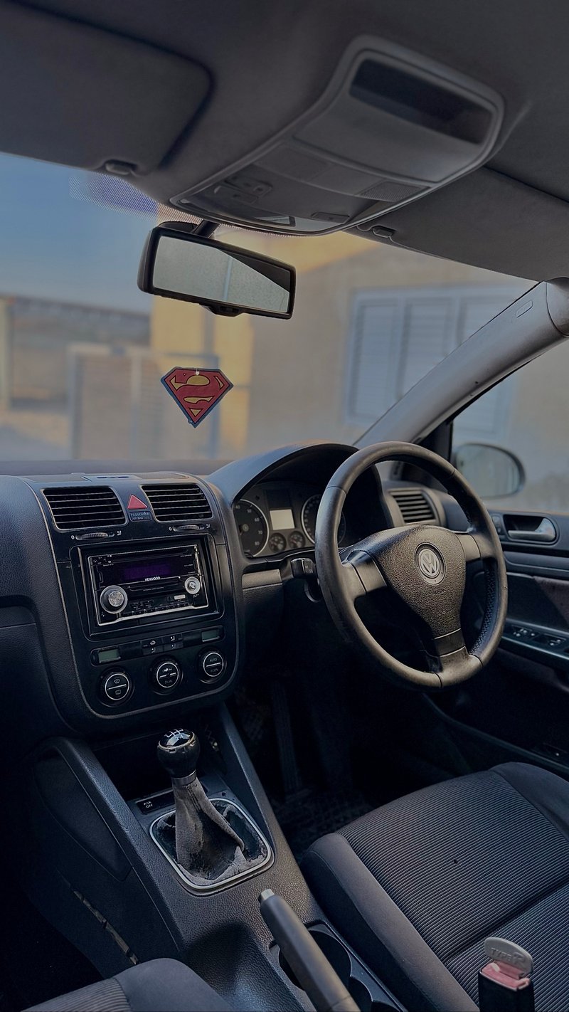Volkswagen Golf — 7