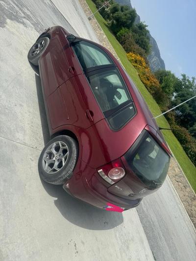 Volkswagen Polo — 2