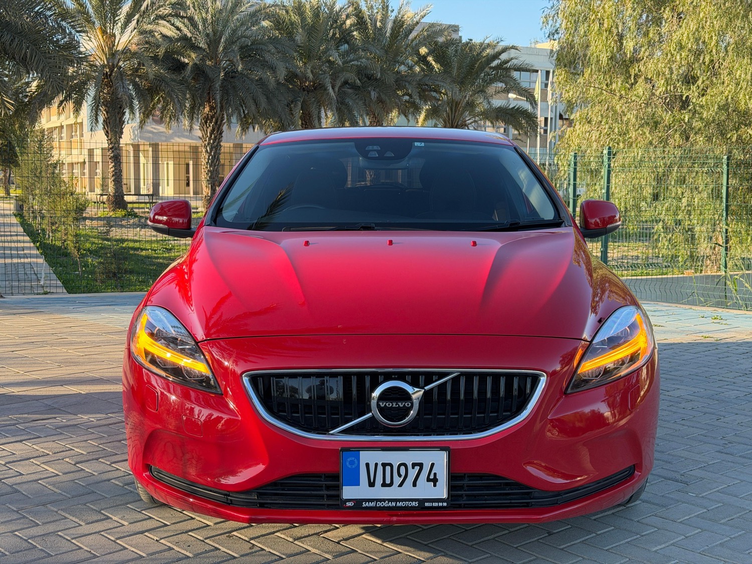 2020 Volvo V40 Benzin Otomatik Lefkoşa İlan görseli - GalerimPlus