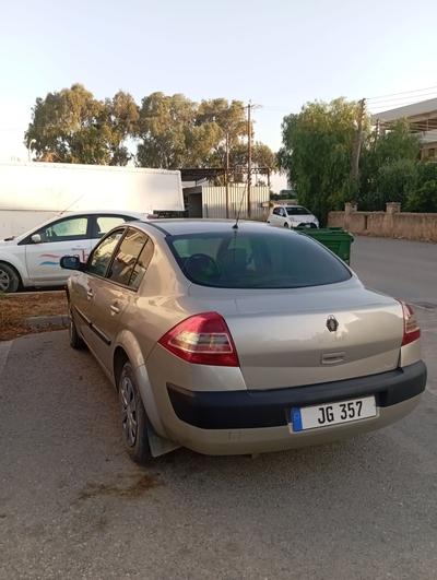Renault Megane — 6