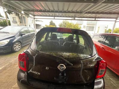 Nissan March — 5