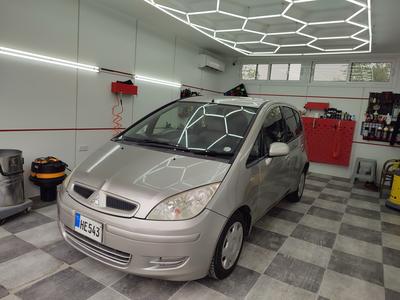 Mitsubishi Colt — 2