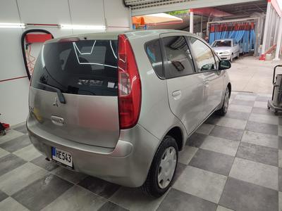 Mitsubishi Colt — 3