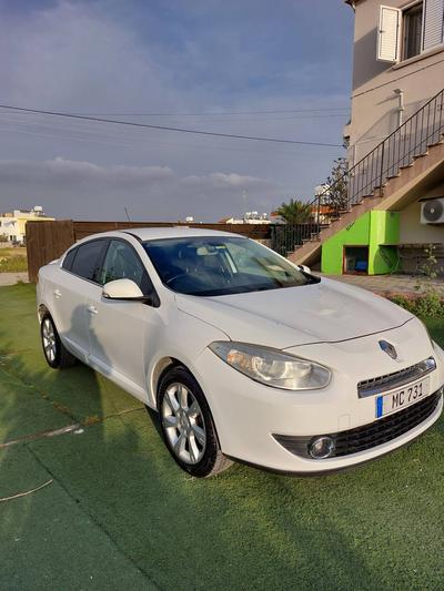 Renault Fluence — 2