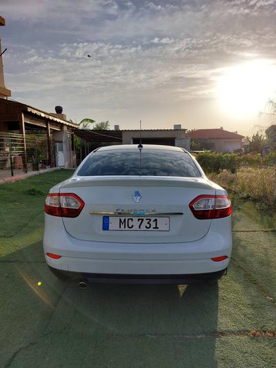 Renault Fluence — 4