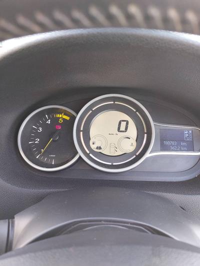 Renault Fluence — 9