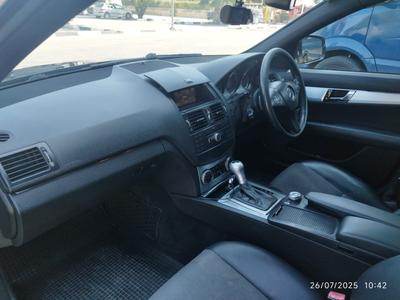 Mercedes-Benz C 180 — 6