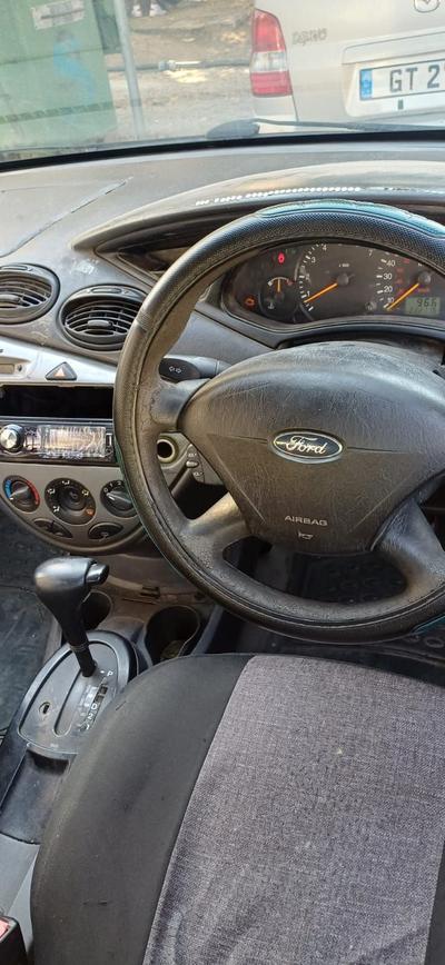 Ford Focus — 3