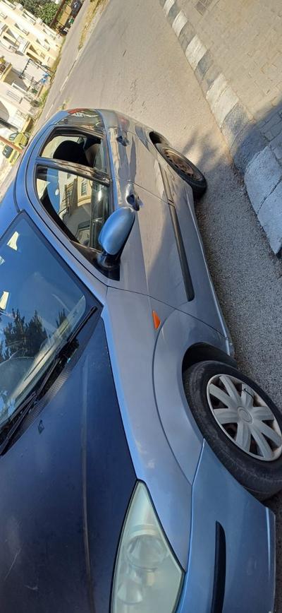 Ford Focus — 4