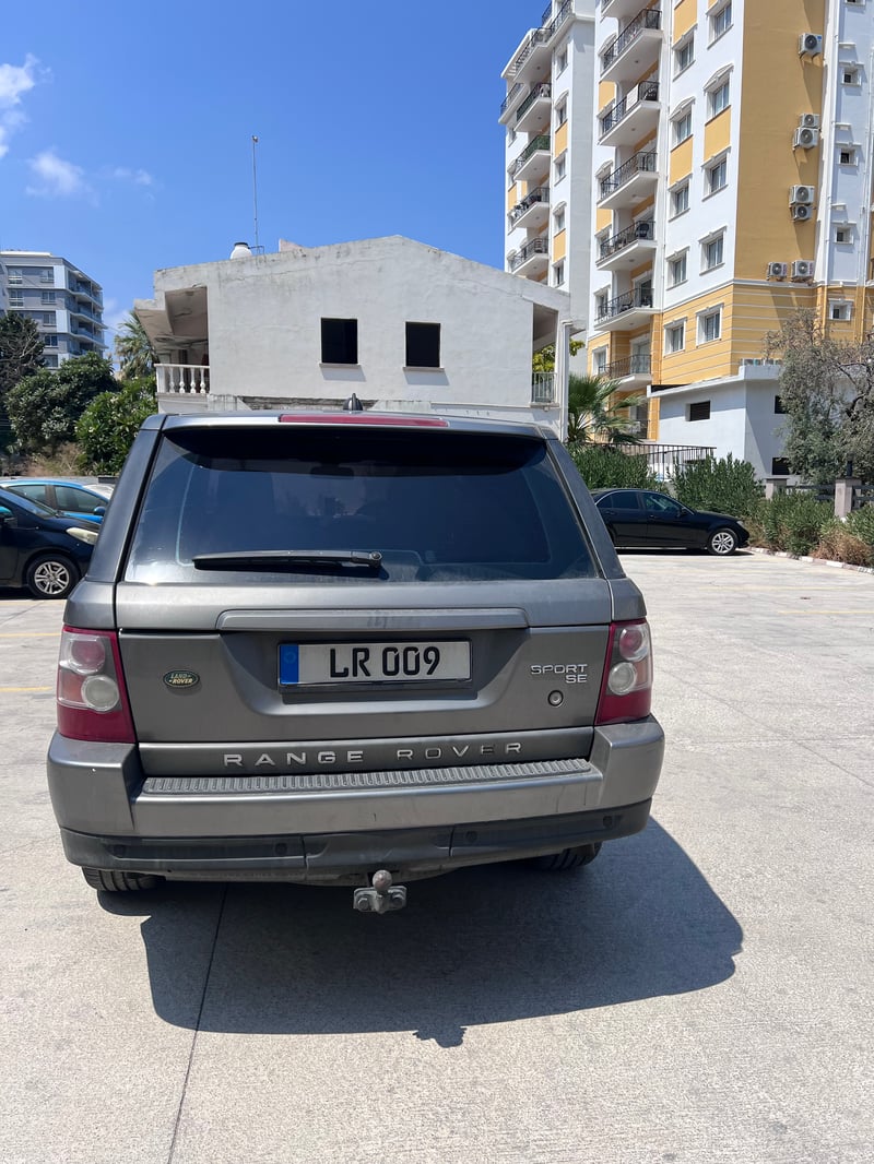 Land Rover Range Rover Sport — 1