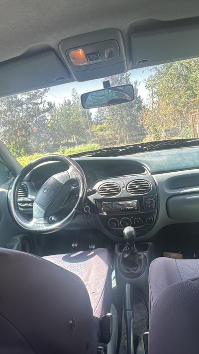 Renault Megane — 4