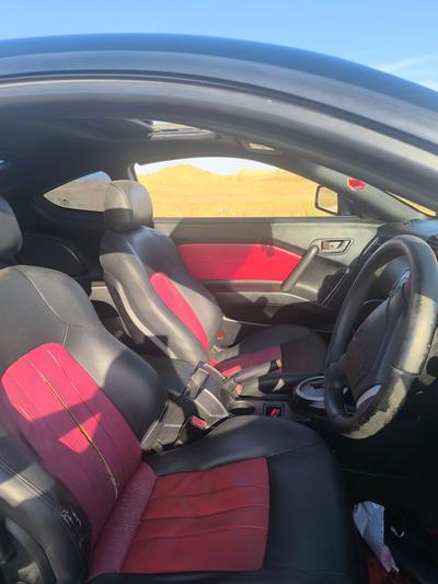 Hyundai Coupe — 5