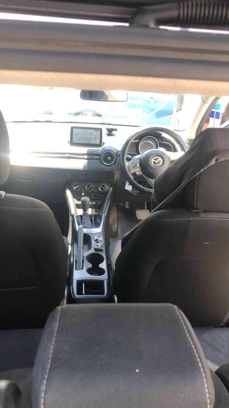 Mazda Demio — 3