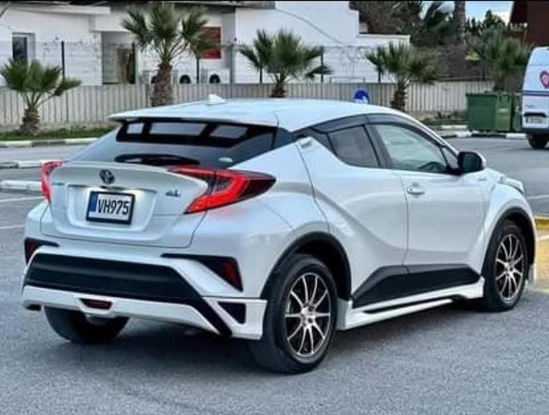 Toyota C-HR — 1/8