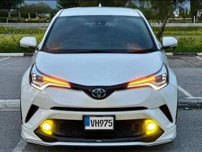 Toyota C-HR — 4