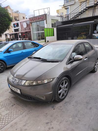 Honda Civic — 2