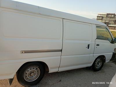 Mitsubishi L300 — 2