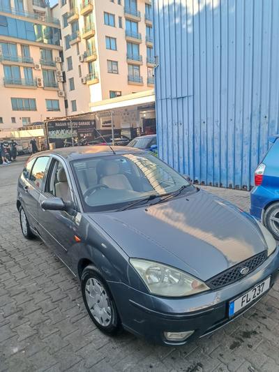 Ford Focus — 3