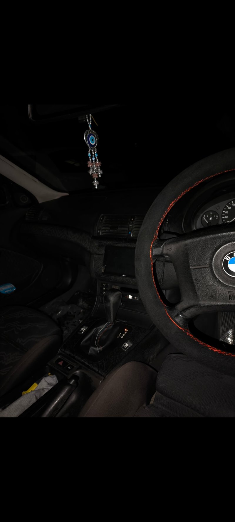 BMW 318i — 6