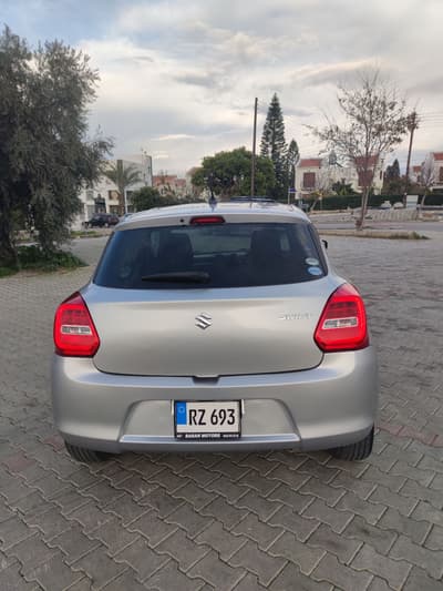 Suzuki Swift — 2