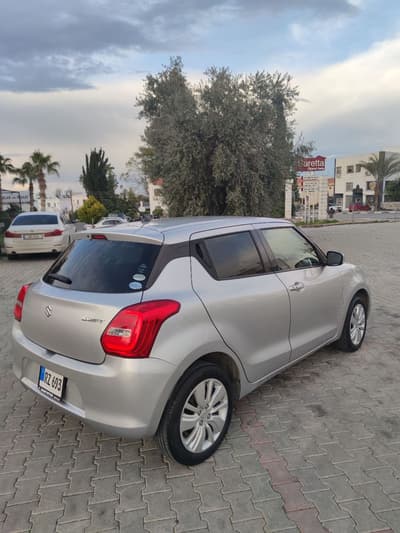 Suzuki Swift — 3