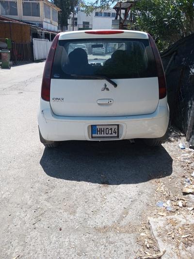 Mitsubishi Colt — 3