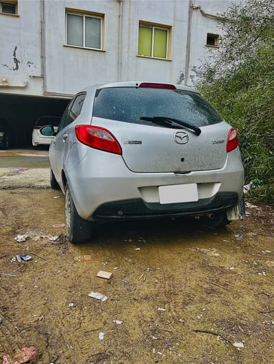 Mazda Demio — 3