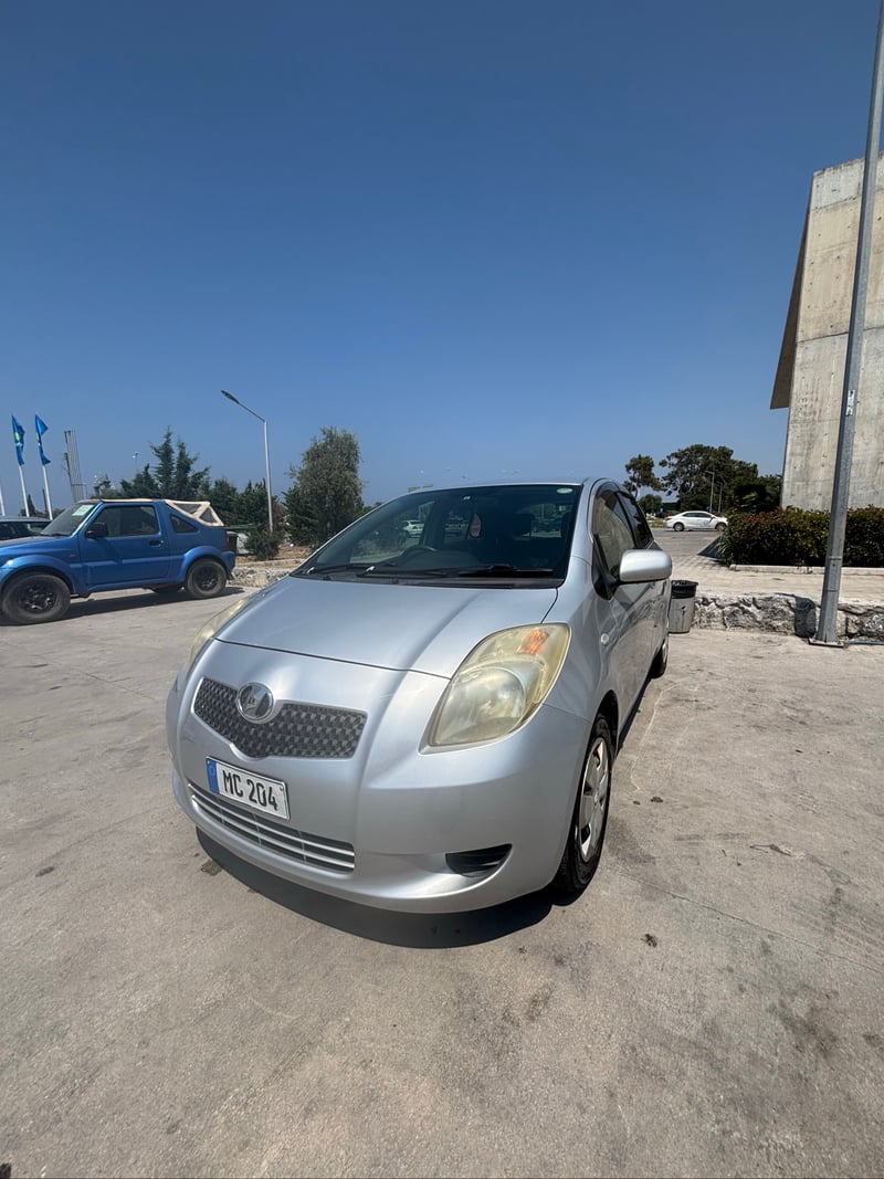 2007 Toyota Vitz