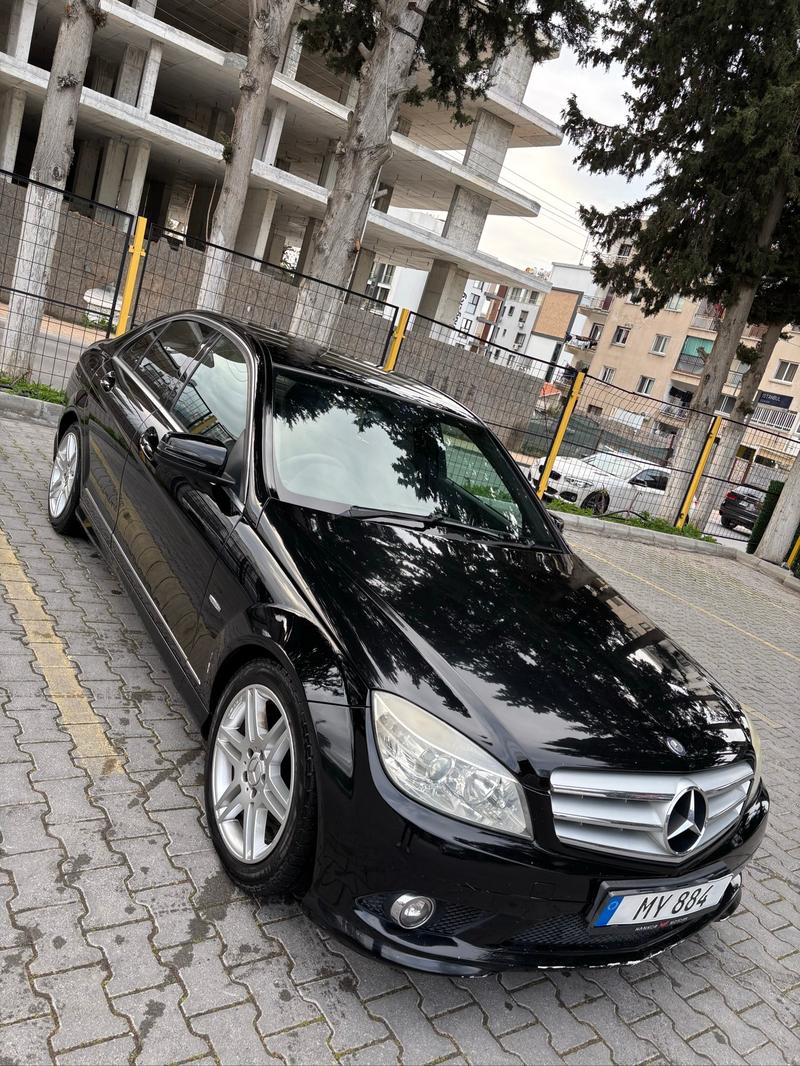 Mercedes-Benz C 180 Amg — 1/9