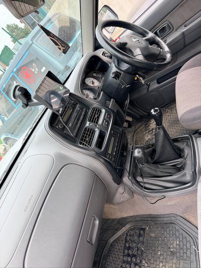 Nissan Navara — 4