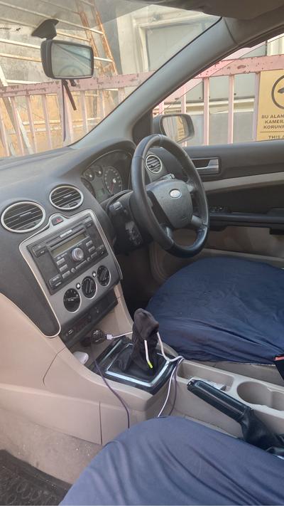 Ford Focus — 4