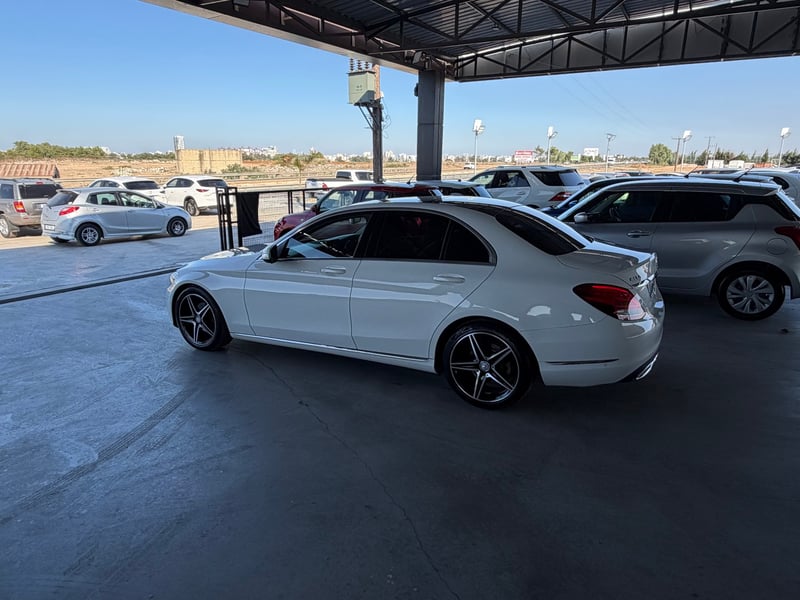 Mercedes-Benz C 180 — 2