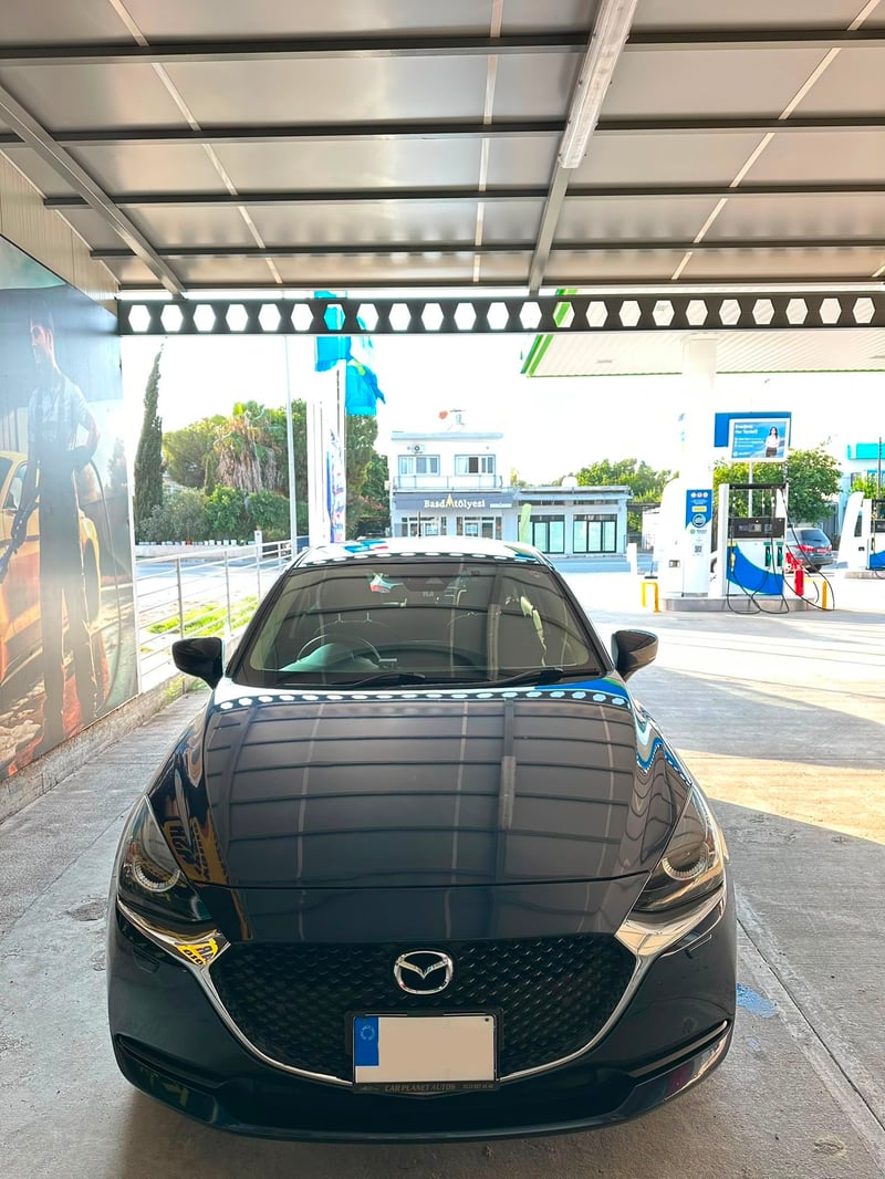 Mazda 2 — 3