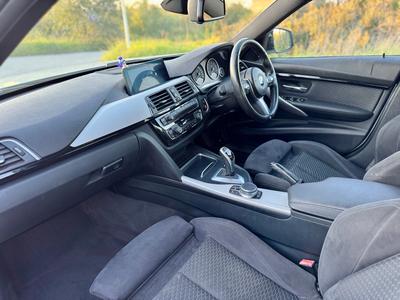 BMW 320i — 8