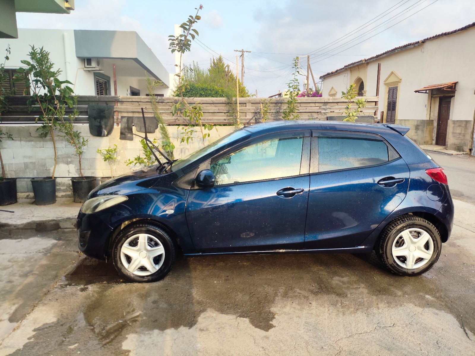 Mazda Demio 2013 Satılık İkinci El - Thumbnail 2
