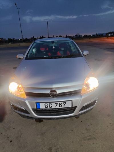Opel Astra — 2