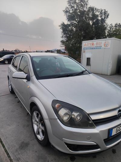 Opel Astra — 10