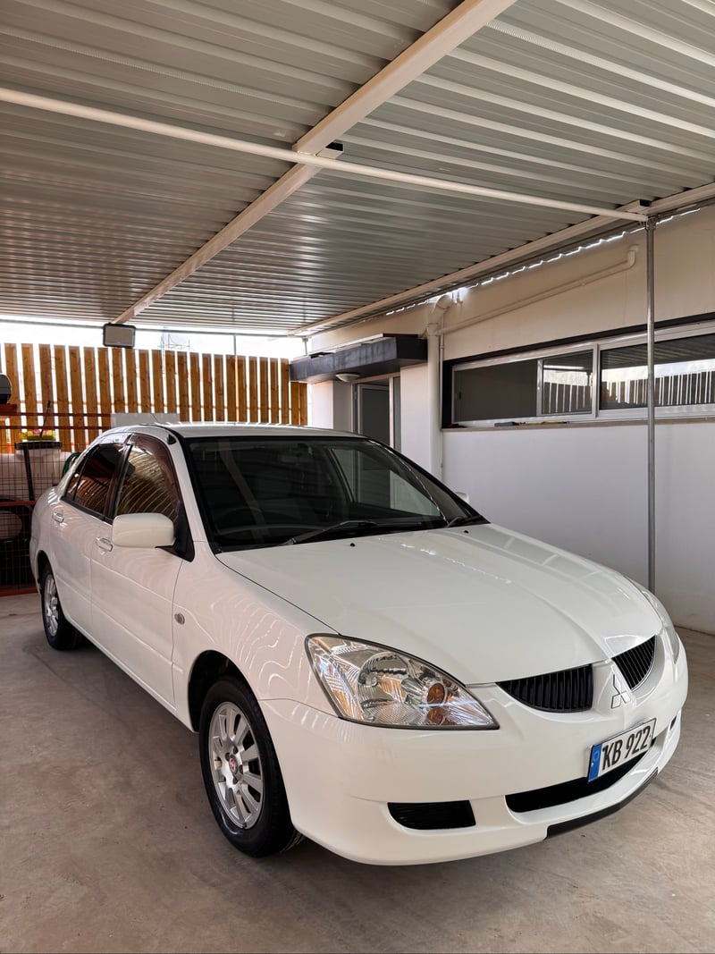 Mitsubishi Lancer — 1/10