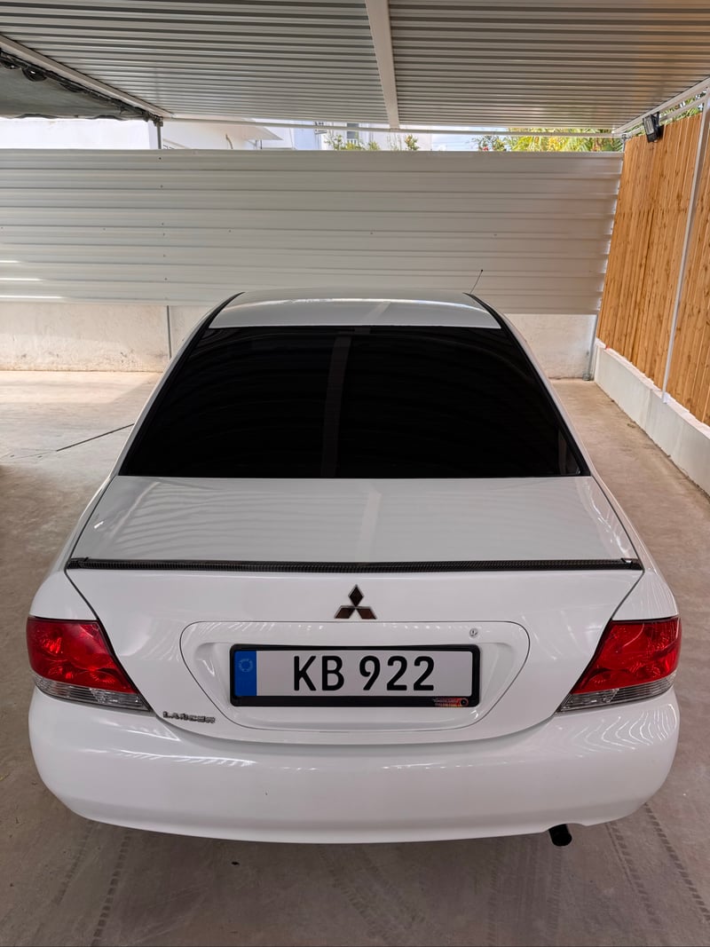 Mitsubishi Lancer — 6