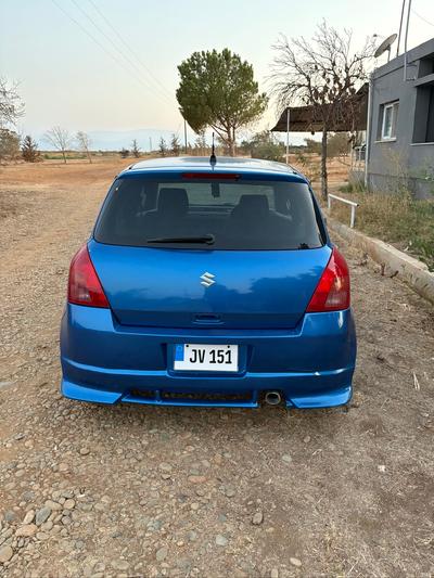 Suzuki Swift — 4