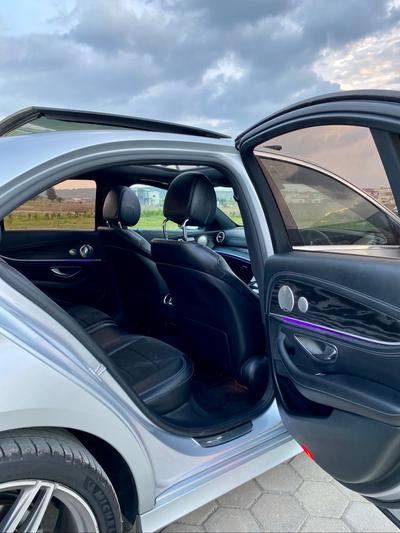 Mercedes-Benz E 220d — 4