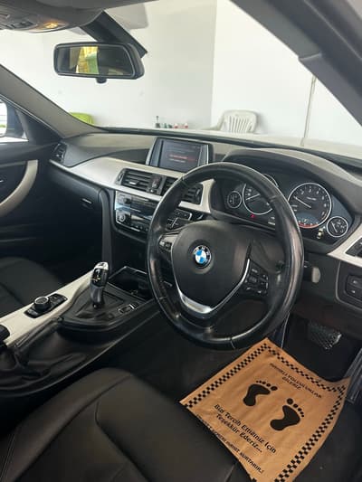 BMW 318i — 3