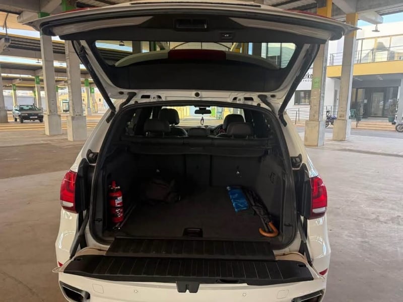 BMW X5 — 8