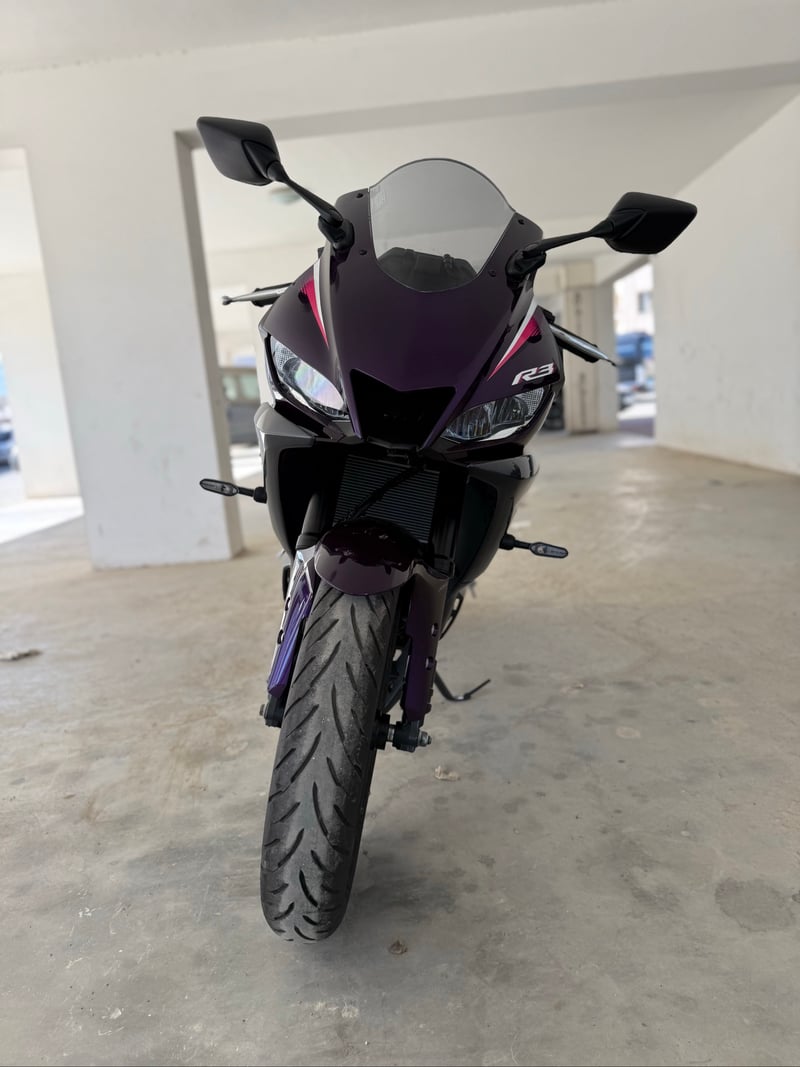 Yamaha R3 — 3