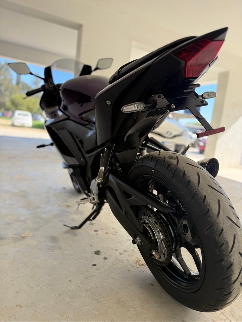 Yamaha R3 — 5
